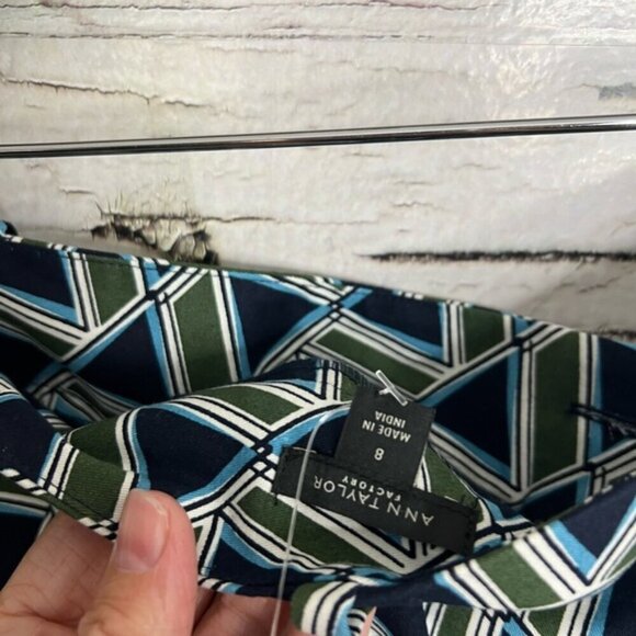 Ann Taylor shorts green black size  8 - Picture 9 of 9
